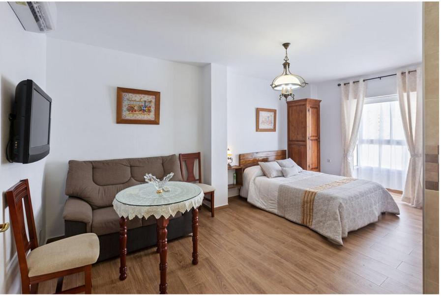 Apartamento En Olvera Con Garaje Екстериор снимка